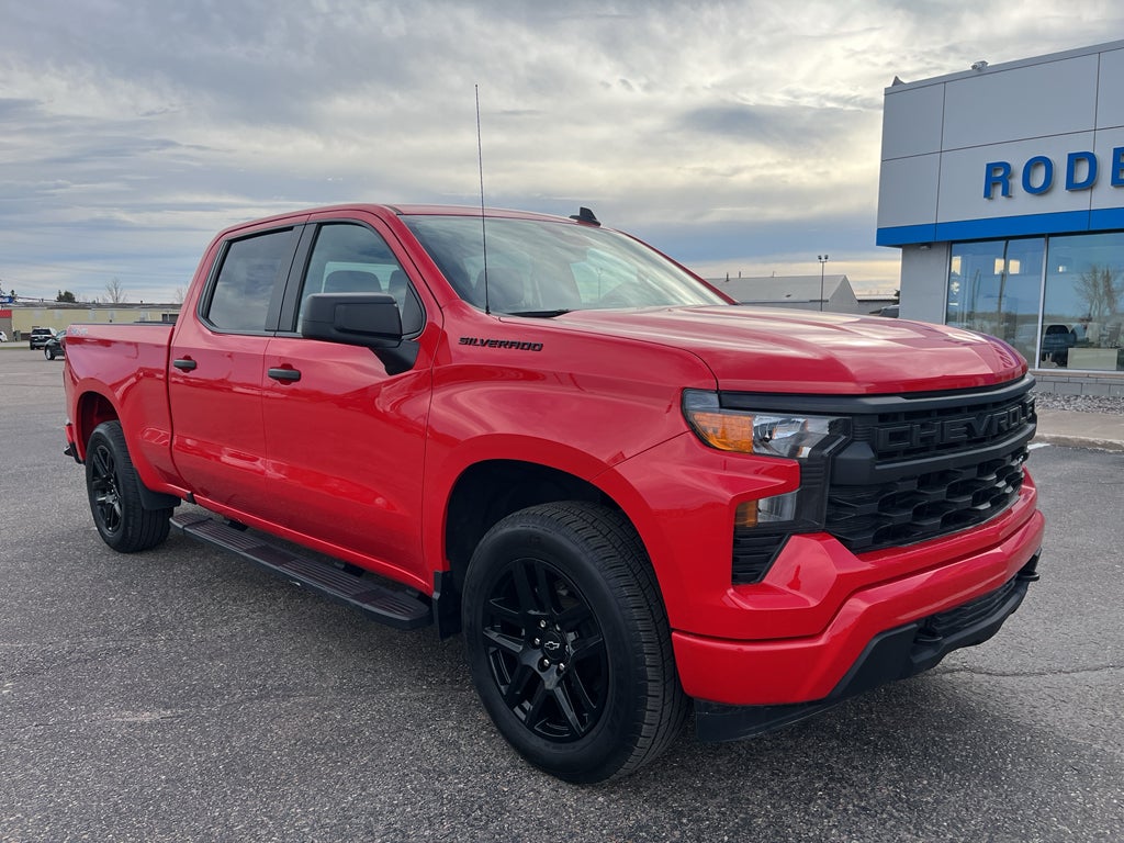 2024 Chevrolet Silverado 1500 Custom