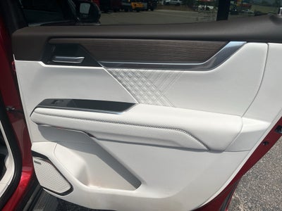 2025 GMC Acadia Denali