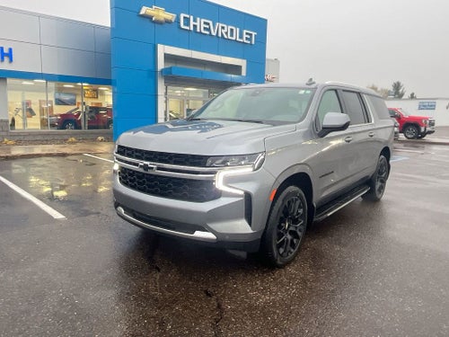 2022 Chevrolet Suburban LS