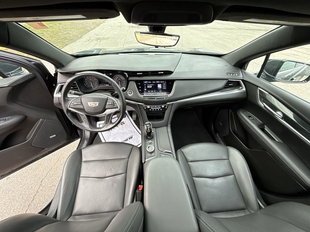 2021 Cadillac XT5 Premium Luxury