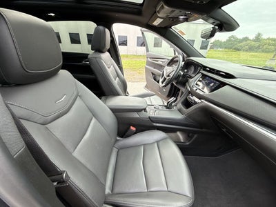 2021 Cadillac XT5 Premium Luxury