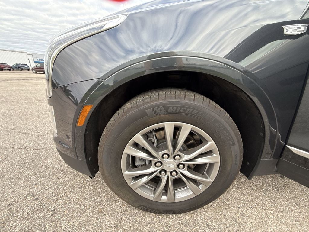 2021 Cadillac XT5 Premium Luxury