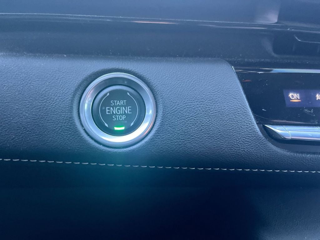 2023 Cadillac Escalade ESV Premium Luxury