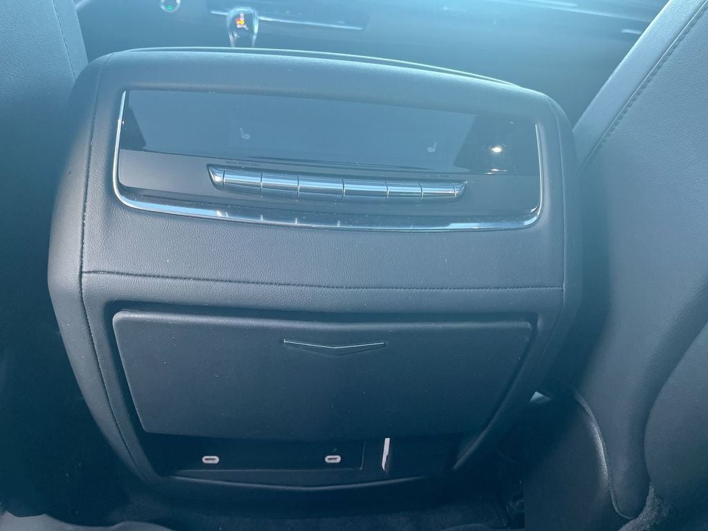 2023 Cadillac Escalade ESV Premium Luxury