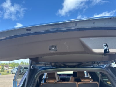 2026 Cadillac Escalade ESV Luxury