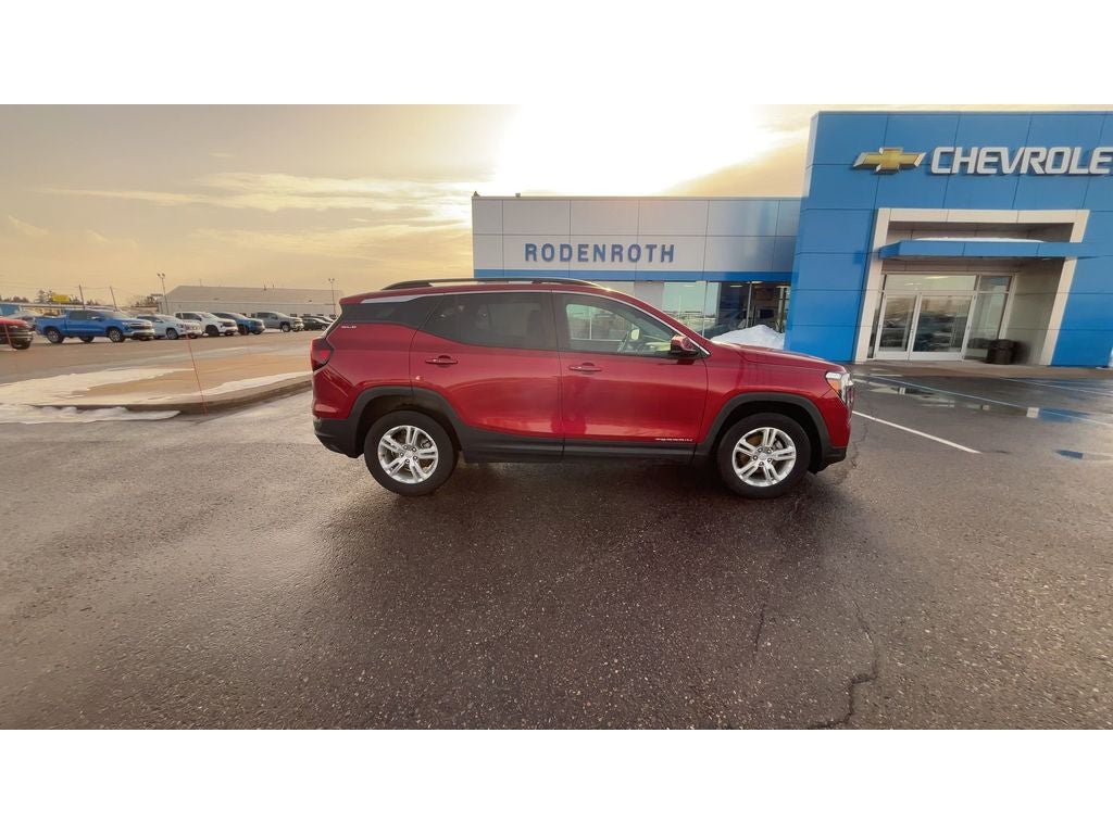 2023 GMC Terrain SLE
