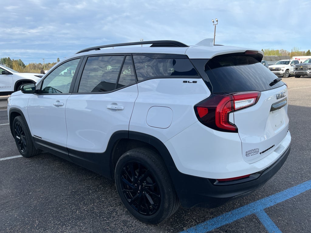 2023 GMC Terrain SLE