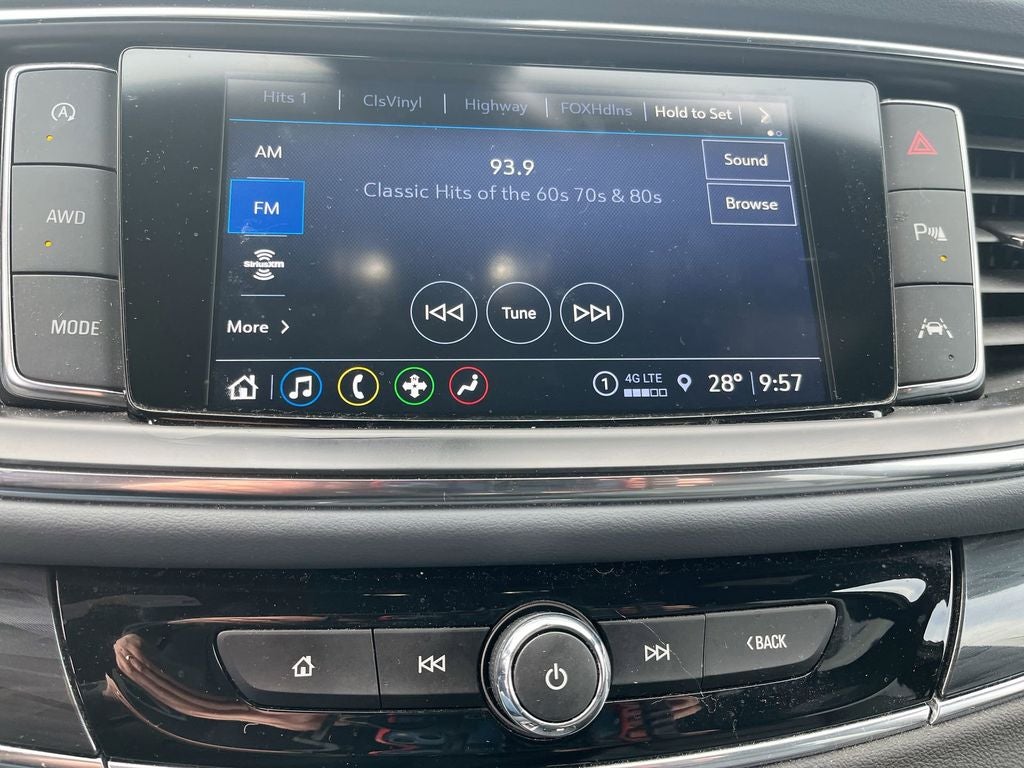 2023 Buick Enclave Essence