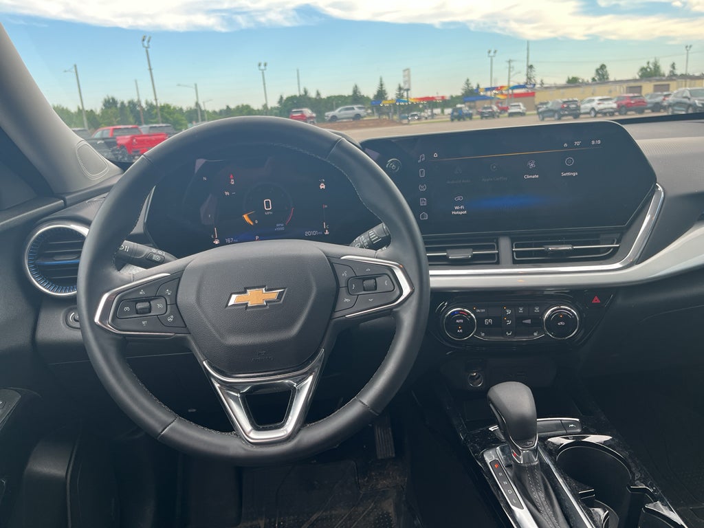 2024 Chevrolet Trax LT